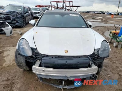 Piąte zdjęcie samochodu w środku: 2019 PORSCHE PANAMERA BASE VIN:WP0AA2A72KL101583 - miniatura