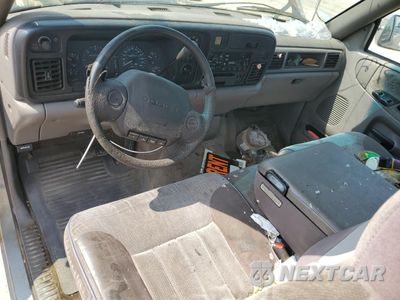 Zdjęcie 8 z 12 samochodu: 1995 DODGE RAM 1500 VIN:1B7HC16Y6SS115643 - miniatura