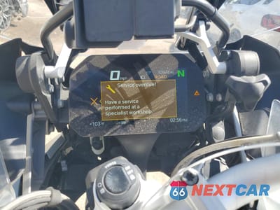 Zdjęcie 7 z 10 samochodu: 2020 BMW R 1250 GS ADVENTURE VIN:WB10J5308LZF79714 - miniatura