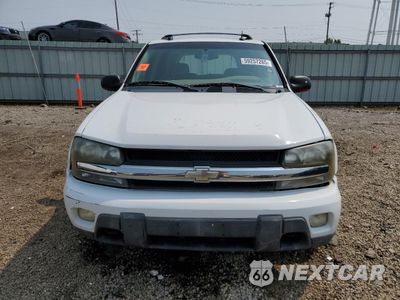 Piąte zdjęcie samochodu w środku: 2005 CHEVROLET TRAILBLAZER LS VIN:1GNDT13S352274016 - miniatura