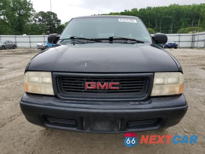 Piąte zdjęcie samochodu w środku: 2002 GMC SONOMA VIN:1GTCS19W528109871 - miniatura