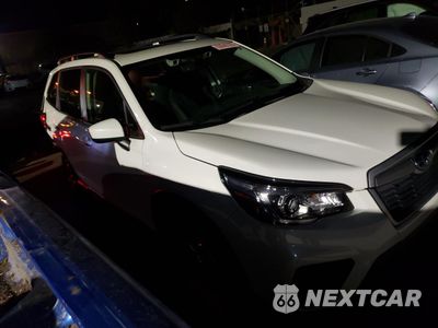 Czwarte zdjęcie samochodu z boku: 2020 SUBARU FORESTER PREMIUM VIN:JF2SKAJC6LH599866 - miniatura