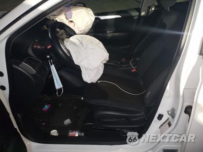 Zdjęcie 7 z 12 samochodu: 2016 NISSAN SENTRA S VIN:3N1AB7AP8GY245859 - miniatura