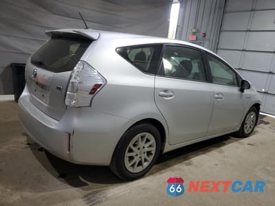 Trzecie zdjęcie samochodu z tyłu: 2012 TOYOTA PRIUS V VIN:JTDZN3EU1C3125985 - miniatura