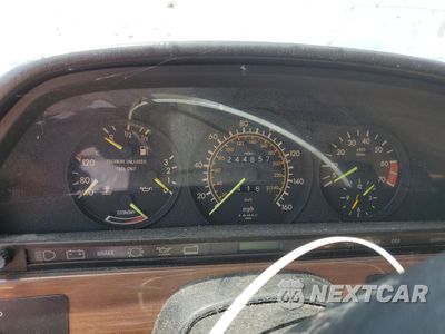 Zdjęcie 9 z 12 samochodu: 1987 MERCEDES-BENZ 420 SEL VIN:WDBCA35D9HA333938 - miniatura