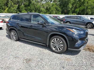 Czwarte zdjęcie samochodu z boku: 2021 TOYOTA HIGHLANDER PLATINUM VIN:5TDFZRBH4MS102623 - miniatura
