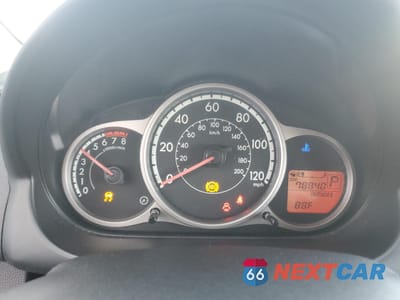 Zdjęcie 9 z 12 samochodu: 2011 MAZDA MAZDA2 VIN:JM1DE1HZ3B0103735 - miniatura