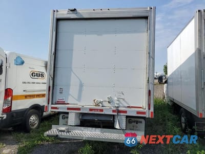 Zdjęcie 6 z 13 samochodu: 2020 GMC SAVANA CUTAWAY G3500 VIN:1GD07RFG8L1191987 - miniatura