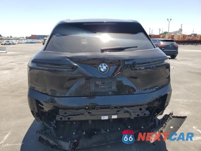 Zdjęcie 6 z 15 samochodu: 2024 BMW IX XDRIVE50 VIN:WB523CF08RCN90769 - miniatura