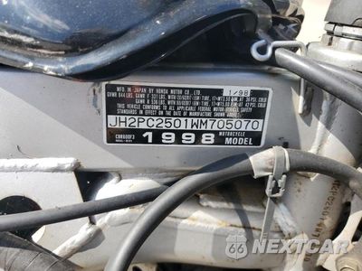 Zdjęcie 9 z 9 samochodu: 1998 HONDA CBR600 F3 VIN:JH2PC2501WM705070 - miniatura
