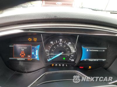 Zdjęcie 9 z 15 samochodu: 2018 FORD FUSION SE HYBRID VIN:3FA6P0LU1JR129201 - miniatura
