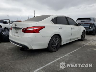 Trzecie zdjęcie samochodu z tyłu: 2016 NISSAN ALTIMA 2.5 VIN:1N4AL3AP7GN377078 - miniatura