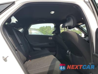 Zdjęcie 10 z 12 samochodu: 2024 HYUNDAI IONIQ 6 SE VIN:KMHM24AC6RA080063 - miniatura