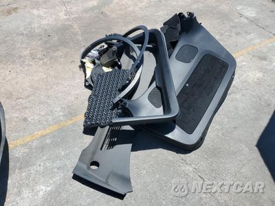 Zdjęcie 13 z 16 samochodu: 2024 TESLA MODEL Y VIN:7SAYGDEE7RA215576 - miniatura