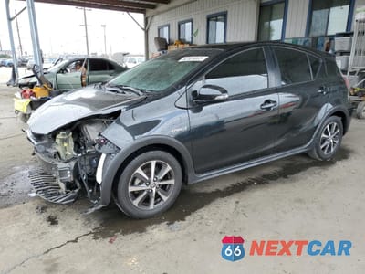 2018 TOYOTA PRIUS C JTDKDTB39J1606558 - główne zdjęcie licytacji z USA - miniatura