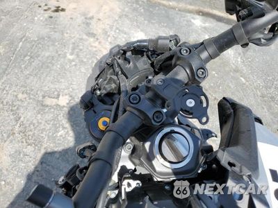 Zdjęcie 7 z 8 samochodu: 2023 YAMAHA MT09 SP VIN:JYARN95E4RA000412 - miniatura