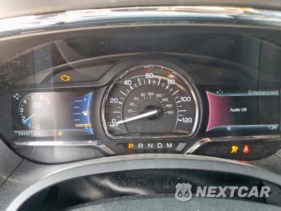 Zdjęcie 9 z 14 samochodu: 2017 LINCOLN NAVIGATOR L SELECT VIN:5LMJJ3HT2HEL03435 - miniatura
