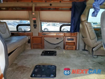 Zdjęcie 11 z 15 samochodu: 2002 CHEVROLET EXPRESS G1500 VIN:1GBFG15R221145271 - miniatura