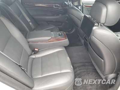 Zdjęcie 10 z 12 samochodu: 2015 HYUNDAI EQUUS SIGNATURE VIN:KMHGH4JH6FU094675 - miniatura