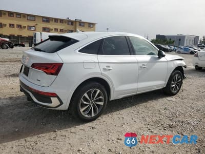 Trzecie zdjęcie samochodu z tyłu: 2024 AUDI Q5 SPORTBACK PRM PLS 45 VIN:WA15AAFY8R2032003 - miniatura