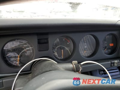 Zdjęcie 9 z 12 samochodu: 1989 PONTIAC FIREBIRD VIN:1G2FS21E5K1121277 - miniatura