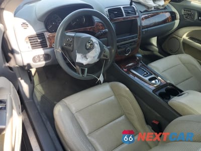 Zdjęcie 8 z 12 samochodu: 2007 JAGUAR XKR VIN:SAJWA43C879B19655 - miniatura