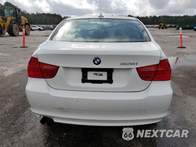 Zdjęcie 6 z 12 samochodu: 2011 BMW 328 XI SULEV VIN:WBAPK5C57BA810667 - miniatura