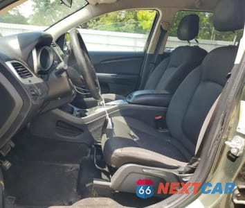 Zdjęcie 7 z 13 samochodu: 2017 DODGE JOURNEY SE VIN:3C4PDCAB4HT697076 - miniatura