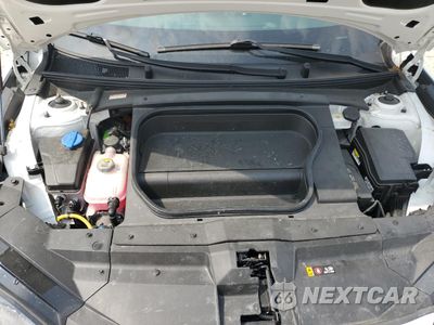 Zdjęcie 11 z 12 samochodu: 2024 HYUNDAI IONIQ 6 SE VIN:KMHM24AC6RA080063 - miniatura