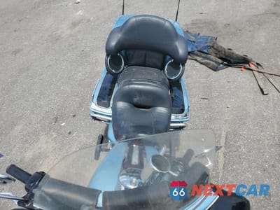 Piąte zdjęcie samochodu w środku: 2008 HARLEY-DAVIDSON FLHTCUI VIN:1HD1FC4138Y683198 - miniatura