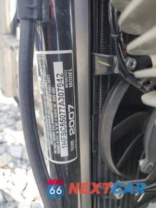 Zdjęcie 9 z 9 samochodu: 2007 HONDA VTX1300 C VIN:1HFSC55077A307942 - miniatura