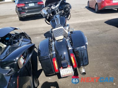 Czwarte zdjęcie samochodu z boku: 2024 HARLEY-DAVIDSON FLTRX VIN:1HD1KH714RB624119 - miniatura