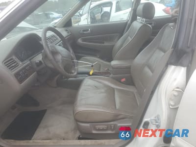 Zdjęcie 7 z 12 samochodu: 1997 ACURA 3.2TL VIN:JH4UA3643VC011265 - miniatura