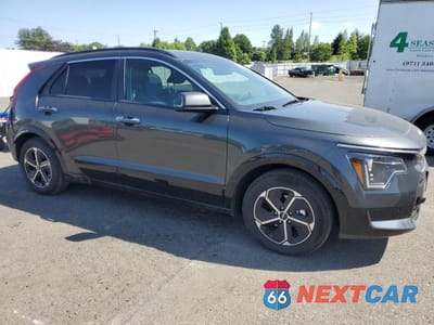Czwarte zdjęcie samochodu z boku: 2025 KIA NIRO SX VIN:KNDCT3LEXS5217283 - miniatura