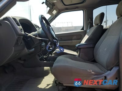 Zdjęcie 7 z 13 samochodu: 2001 NISSAN XTERRA XE VIN:5N1ED28Y21C512189 - miniatura