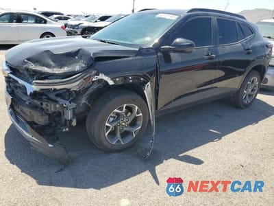 2025 CHEVROLET TRAX 1LT KL77LHEP4SC043362 - główne zdjęcie licytacji z USA - miniatura