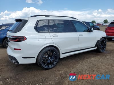 Trzecie zdjęcie samochodu z tyłu: 2024 BMW X7 XDRIVE40I VIN:5UX23EM00R9S72496 - miniatura