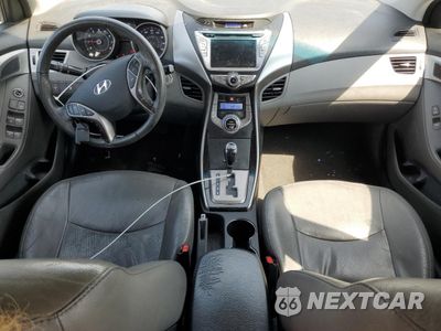 Zdjęcie 8 z 14 samochodu: 2013 HYUNDAI ELANTRA GLS VIN:5NPDH4AE8DH254060 - miniatura