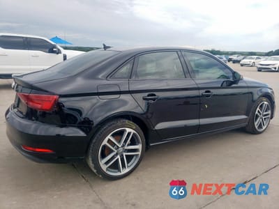 Trzecie zdjęcie samochodu z tyłu: 2020 AUDI A3 PREMIUM VIN:WAUAUGFF6LA073477 - miniatura