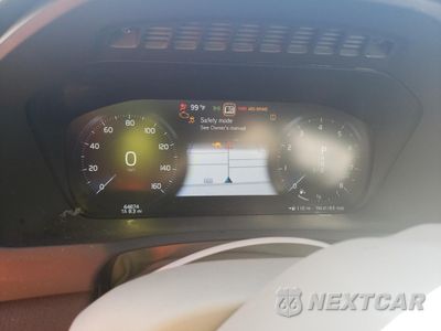 Zdjęcie 9 z 13 samochodu: 2020 VOLVO XC90 T6 MOMENTUM VIN:YV4A221K8L1563660 - miniatura