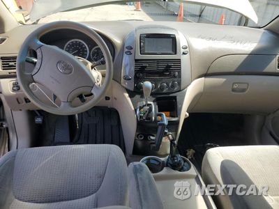 Zdjęcie 8 z 14 samochodu: 2008 TOYOTA SIENNA CE VIN:5TDZK23C28S153328 - miniatura