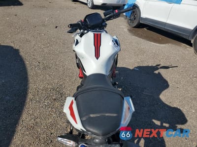Zdjęcie 6 z 9 samochodu: 2022 KAWASAKI ER650 K VIN:ML5EREK1XNDA58788 - miniatura