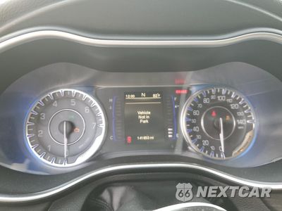 Zdjęcie 9 z 12 samochodu: 2015 CHRYSLER 200 LIMITED VIN:1C3CCCABXFN529722 - miniatura