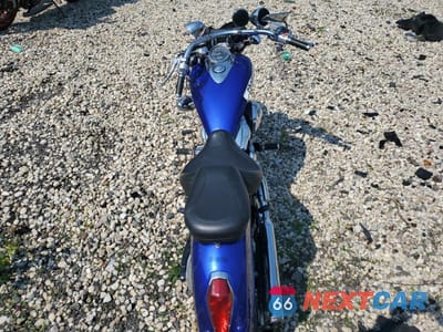 Zdjęcie 6 z 9 samochodu: 2015 HONDA VT1300 CR VIN:JH2SC6608FK500633 - miniatura