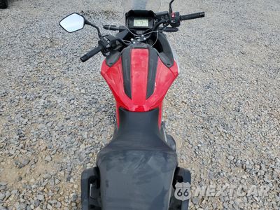 Zdjęcie 6 z 9 samochodu: 2022 HONDA NC750 XD VIN:JH2RH0919NK100192 - miniatura