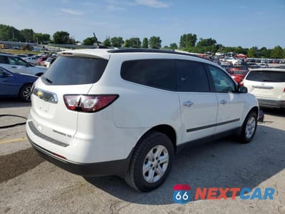 Trzecie zdjęcie samochodu z tyłu: 2016 CHEVROLET TRAVERSE LS LS VIN:1GNKRFKD6GJ307279 - miniatura
