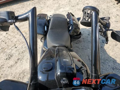 Piąte zdjęcie samochodu w środku: 2023 HARLEY-DAVIDSON FLTRXST VIN:1HD1ACL17PB679592 - miniatura