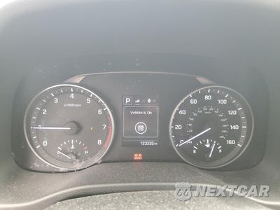 Zdjęcie 9 z 12 samochodu: 2018 HYUNDAI ELANTRA SEL VIN:KMHD84LF6JU616101 - miniatura
