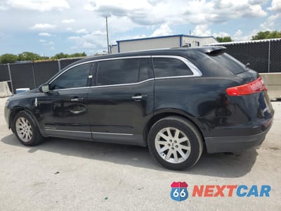 Drugie zdjęcie samochodu z przodu: 2015 LINCOLN MKT VIN:2LMHJ5NKXFBL01356 - miniatura