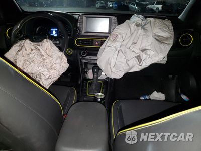 Zdjęcie 8 z 13 samochodu: 2018 HYUNDAI KONA LIMITED VIN:KM8K33A51JU172636 - miniatura
